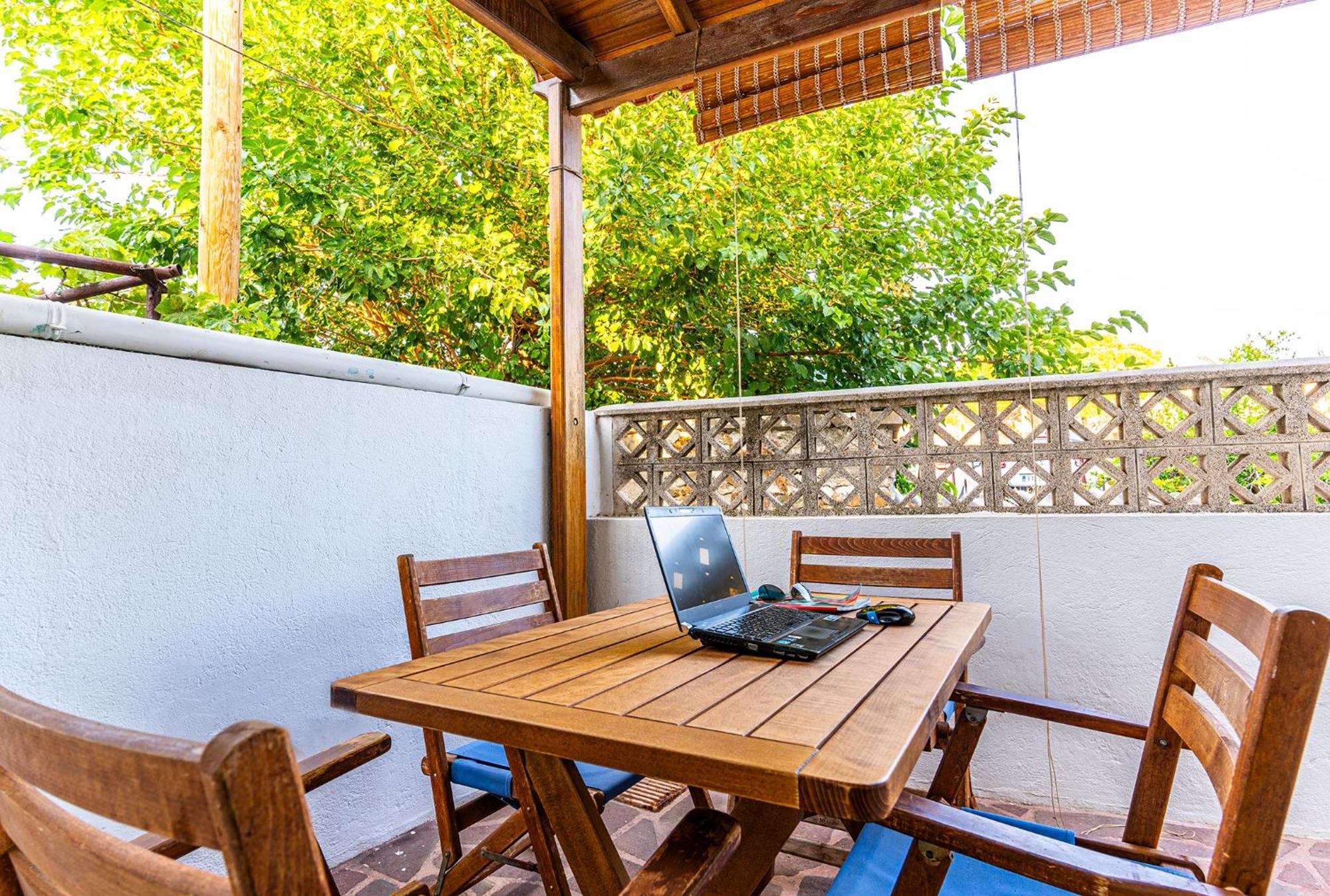 La Skala Eressos Holiday Apartments Exterior photo
